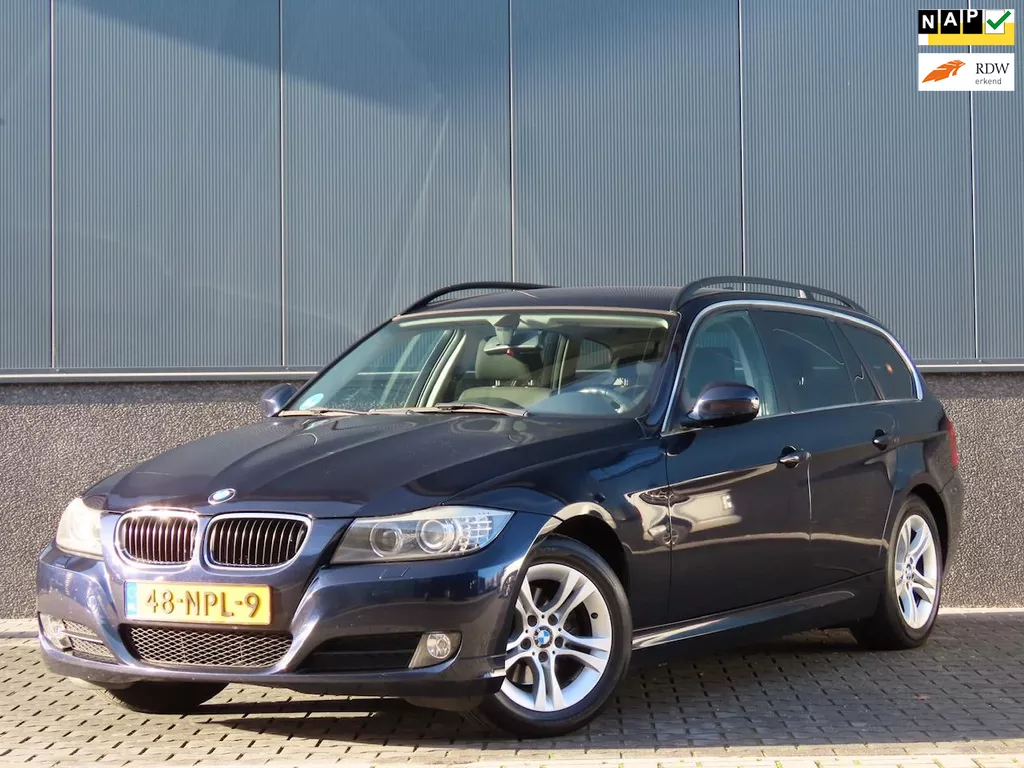 BMW 3-serie Touring 318i Business Line Clima | Cruise | Xenon